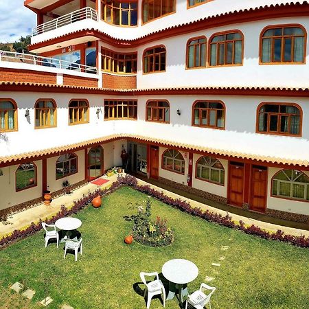 Morales Guest House هواراس المظهر الخارجي الصورة