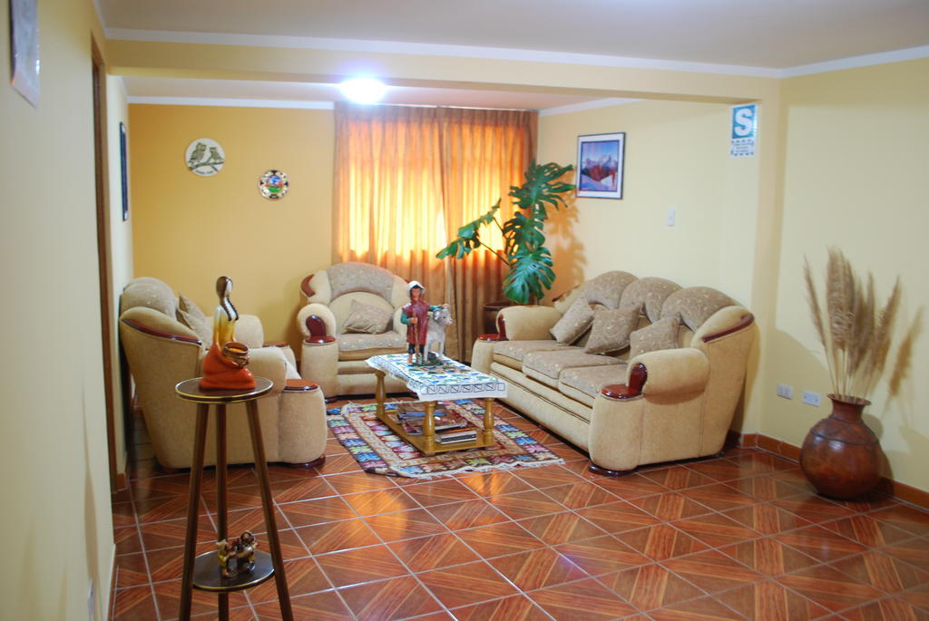 Morales Guest House هواراس المظهر الخارجي الصورة
