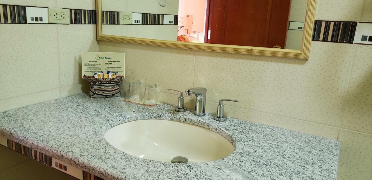 Morales Guest House هواراس المظهر الخارجي الصورة