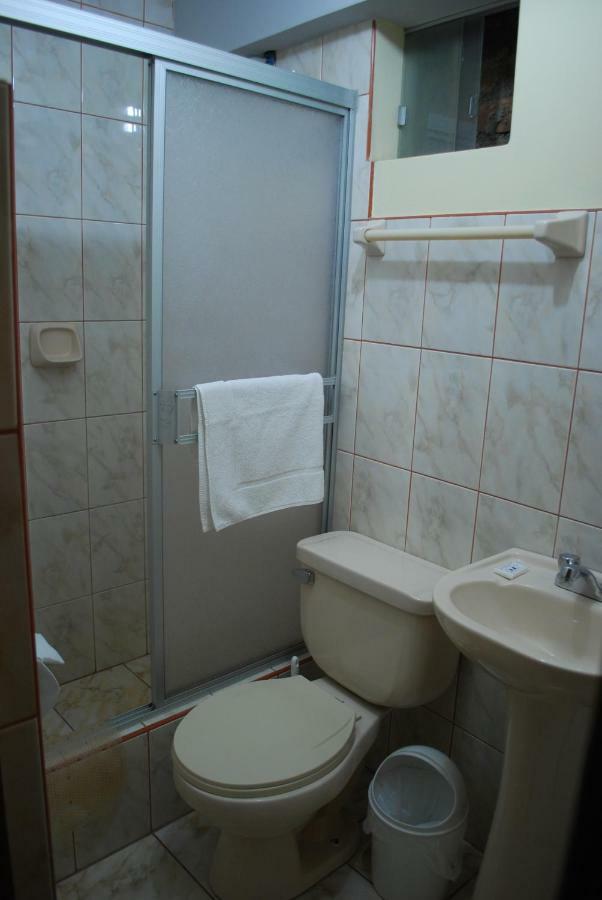 Morales Guest House هواراس المظهر الخارجي الصورة