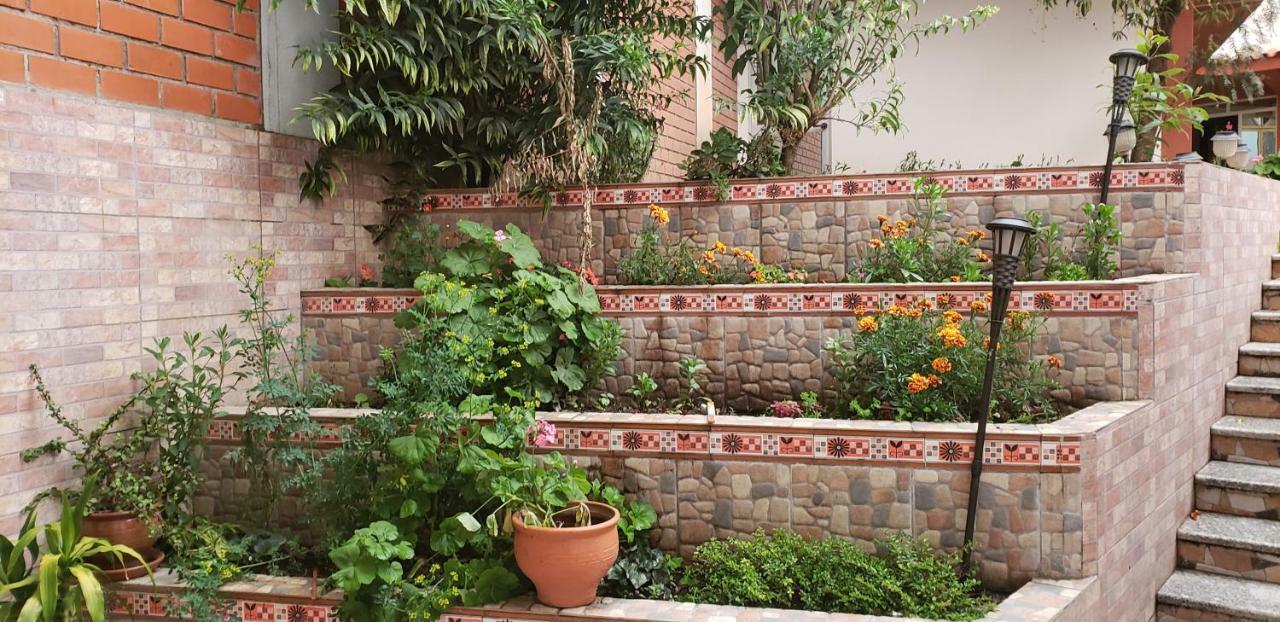 Morales Guest House هواراس المظهر الخارجي الصورة