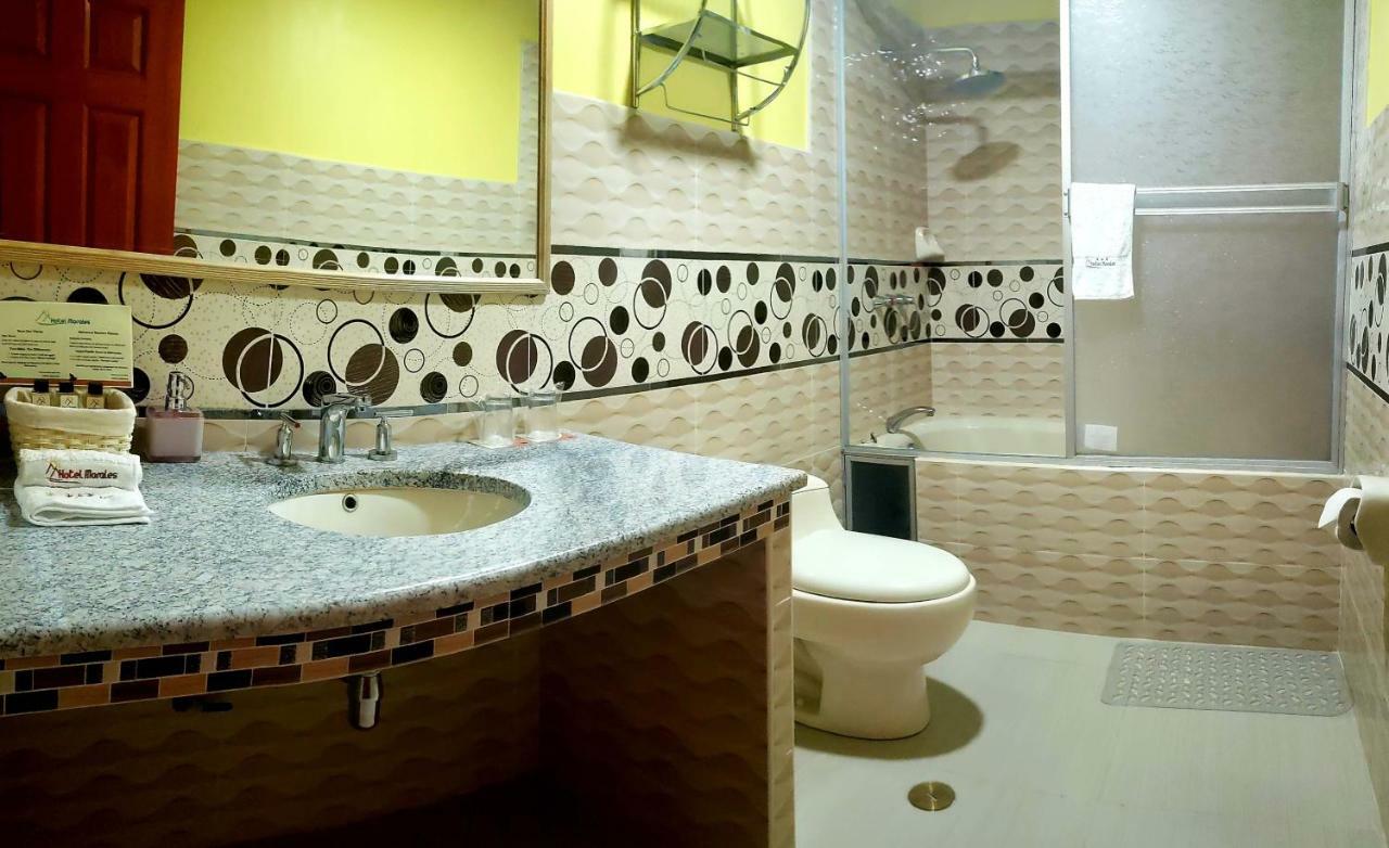 Morales Guest House هواراس المظهر الخارجي الصورة